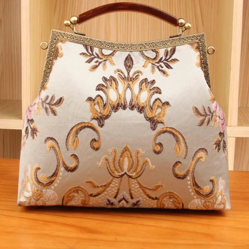 Vintage Shell Lock Crossbody Bag with Chain Women's Handbag