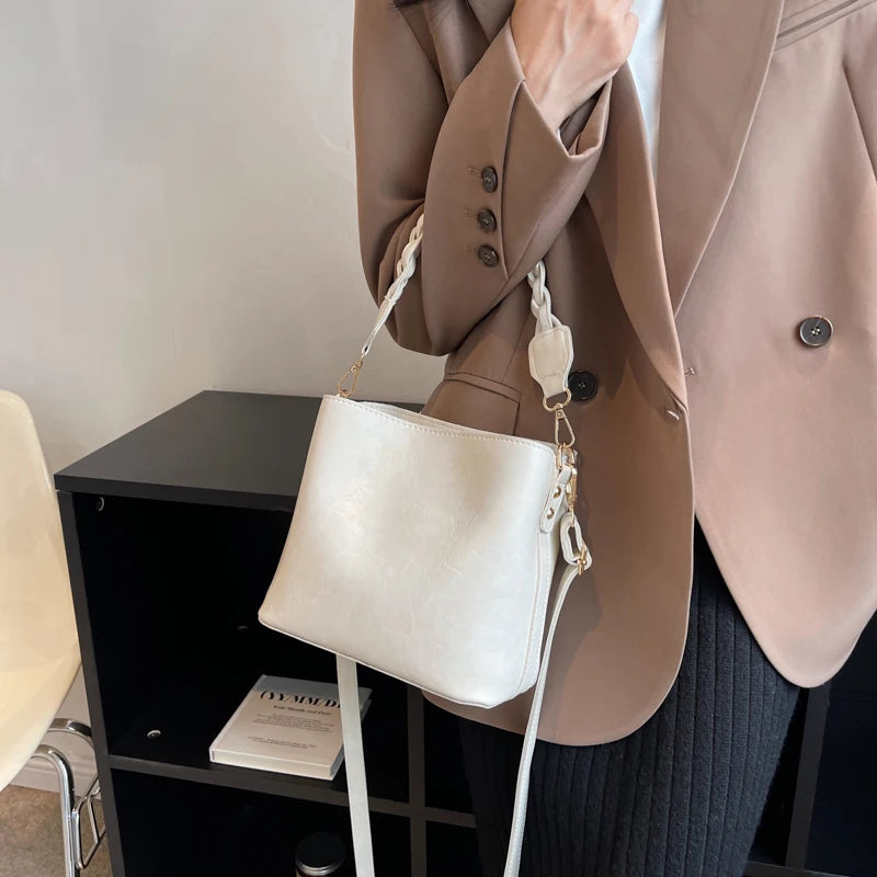 Vintage Small Bucket Crossbody Bag for Women