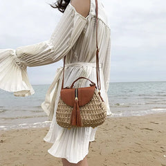 Vintage Tassel Saddle Rattan Women Shoulder Bag Casual Straw Purse