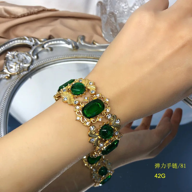 Medieval Emerald Glass Earrings Set with Elastic Bracelet