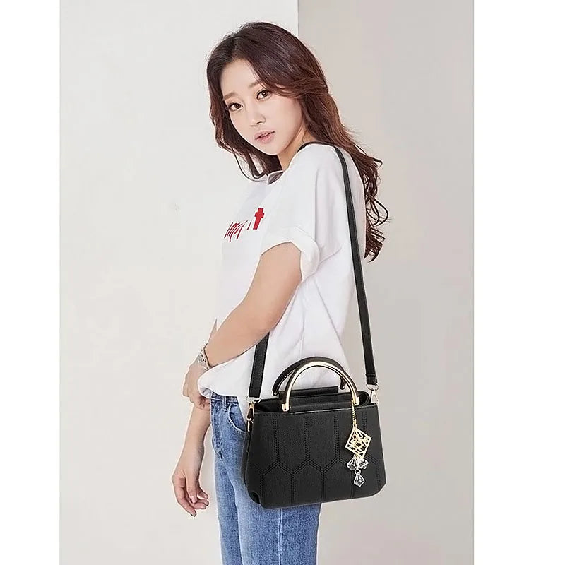 High-End Women's Winter Shoulder Bag