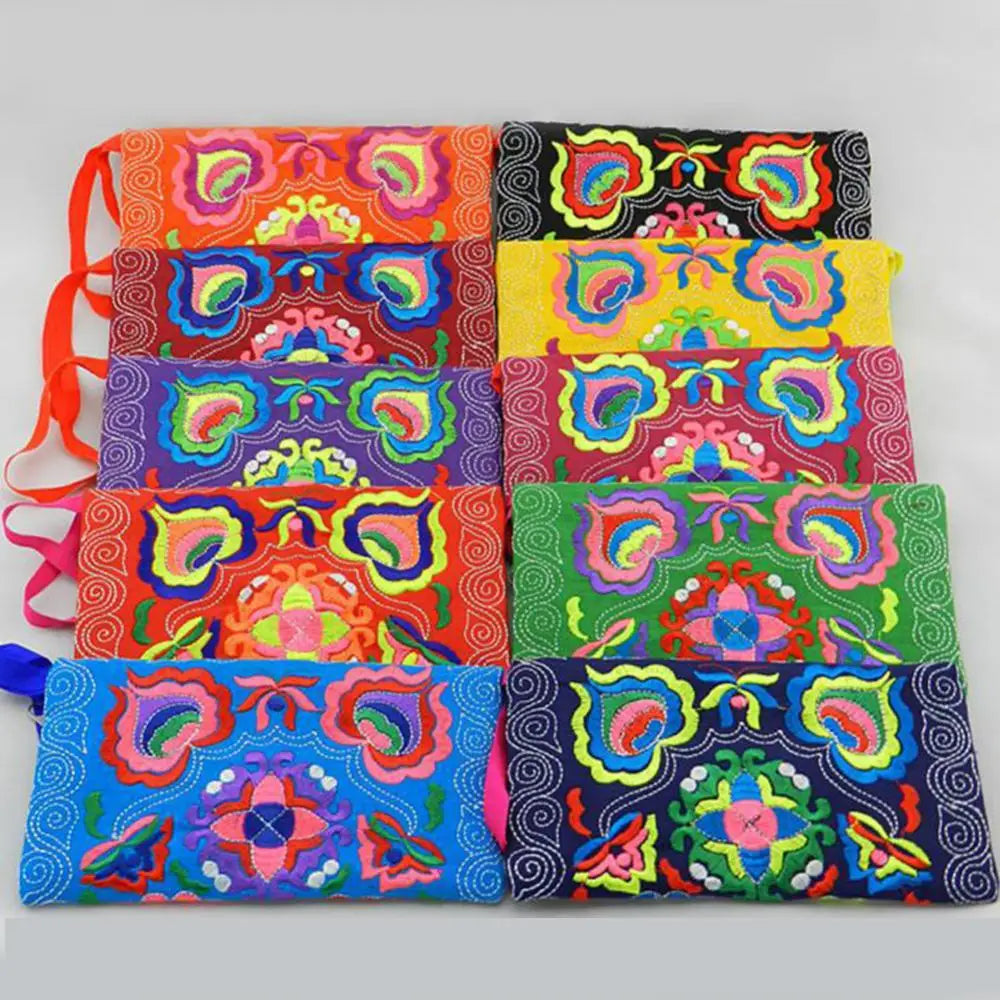 Women Embroidered Wristlet Clutch Bag Zipper Purse Wallet