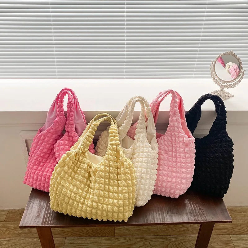 Women Quilted Shoulder Bag Large Capacity Handbag Purse for Travel Shopper Tote