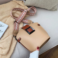 Women Leather Messenger Bag Tassel Handbag Vintage Big Size