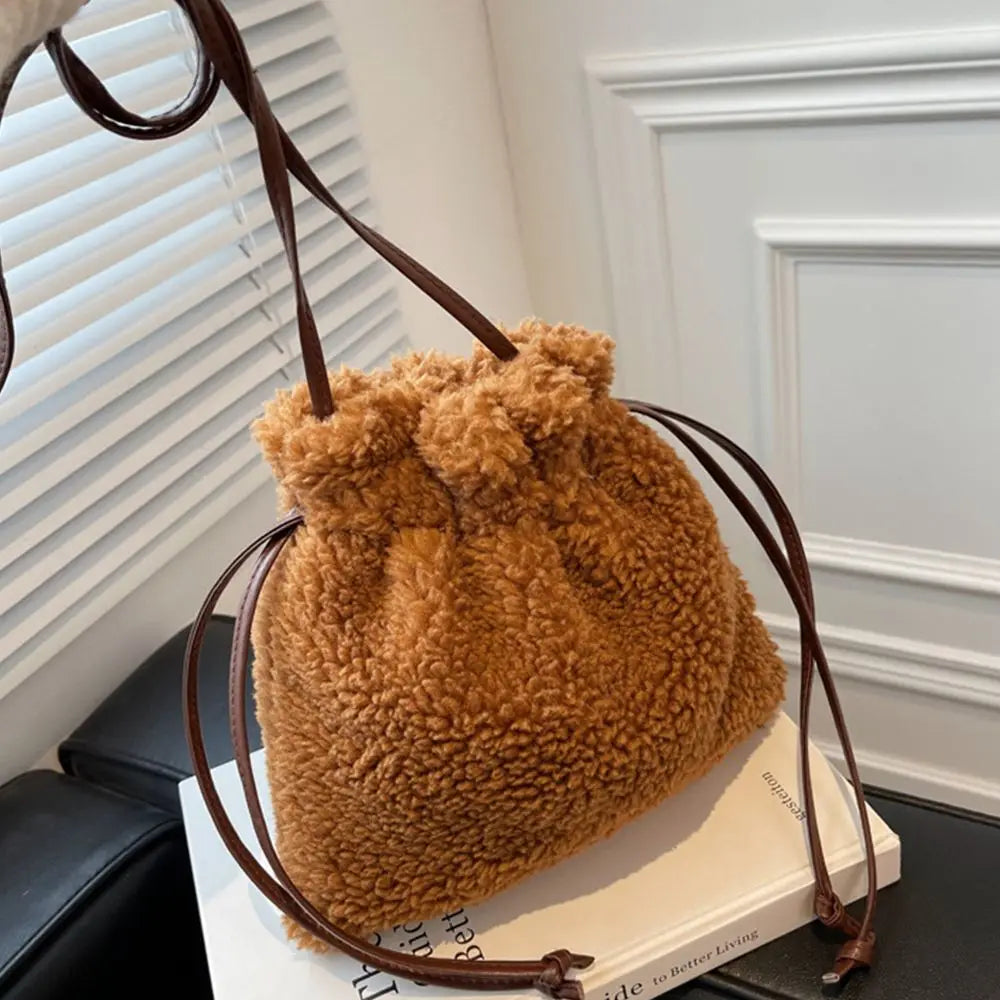 Women Plush Shoulder Bag Furry Drawstring Bucket Purse Soft Handbag Tote