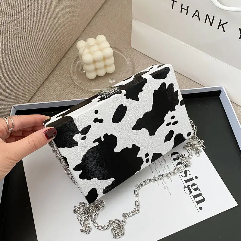 Leopard Printed PU Leather Shoulder Bag with Chain Strap