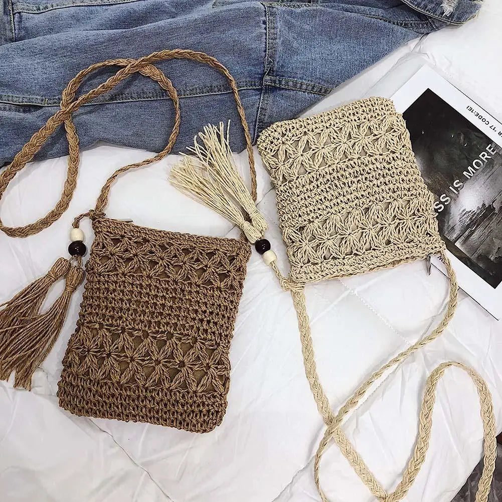 Straw Messenger Bag Hollow Out Woven Shoulder Tassel Crossbody Beach Travel
