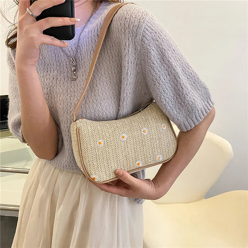 Straw Shoulder Bag with Daisy Pattern Zipper Closure Retro Bohemia Style