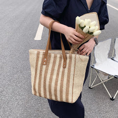 Summer Straw Woven Shoulder Bag Large Capacity Seaside Beach Vacation Tote