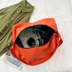 Nylon Messenger Bag Large Capacity Waterproof Shoulder Bag for Women