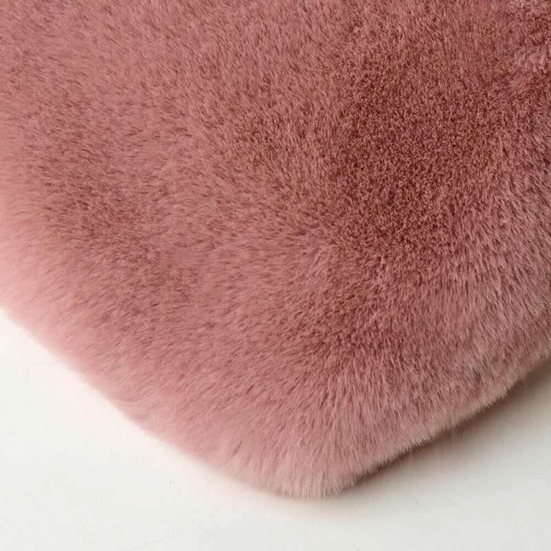 Plush Chain Crossbody Bag Faux Fur Heart Shaped Shoulder Bag Messenger Bags