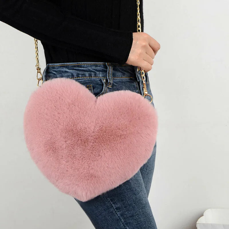 Plush Chain Crossbody Bag Faux Fur Heart Shaped Shoulder Bag Messenger Bags
