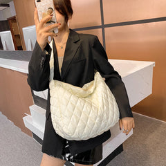 Women's Rhombus Embroidered Shoulder Bag Soft Winter Cloud Quilted S