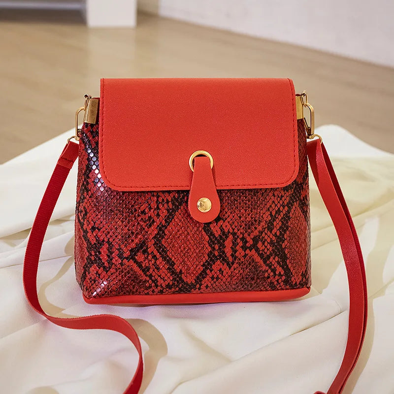 Women's Snake Pattern Bucket Bag Crossbody Bag