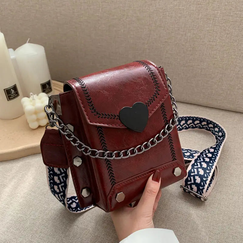 Young Girl Heart Chains Messenger Bags PU Leather Shoulder Bags Single Crossbody