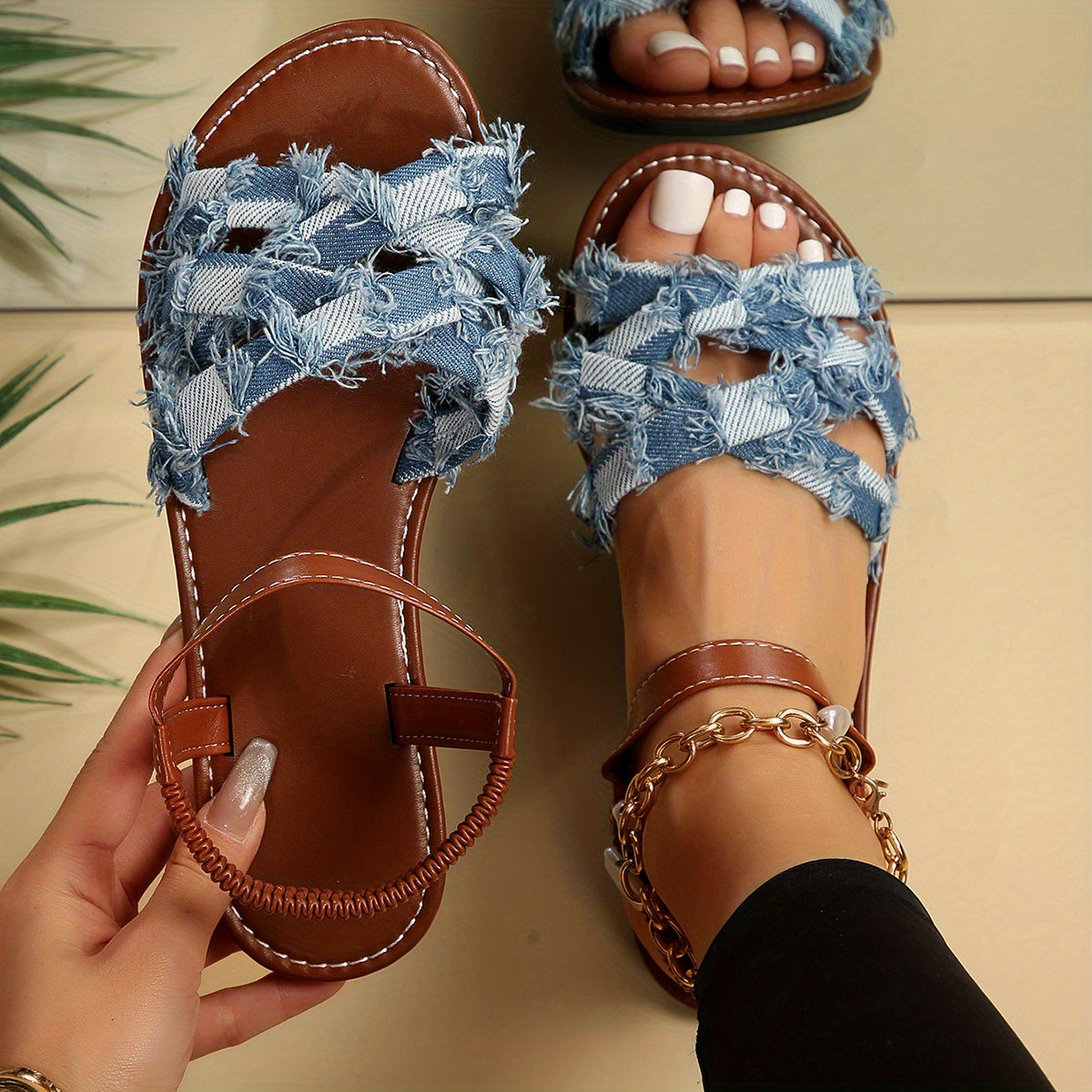 Women's Cross Strap Flat Sandals Elastic Band Summer Lightweight Beach Shoes