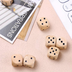 10pcs Wooden Dice 6 sided Wooden Dice For Table Game Family Party