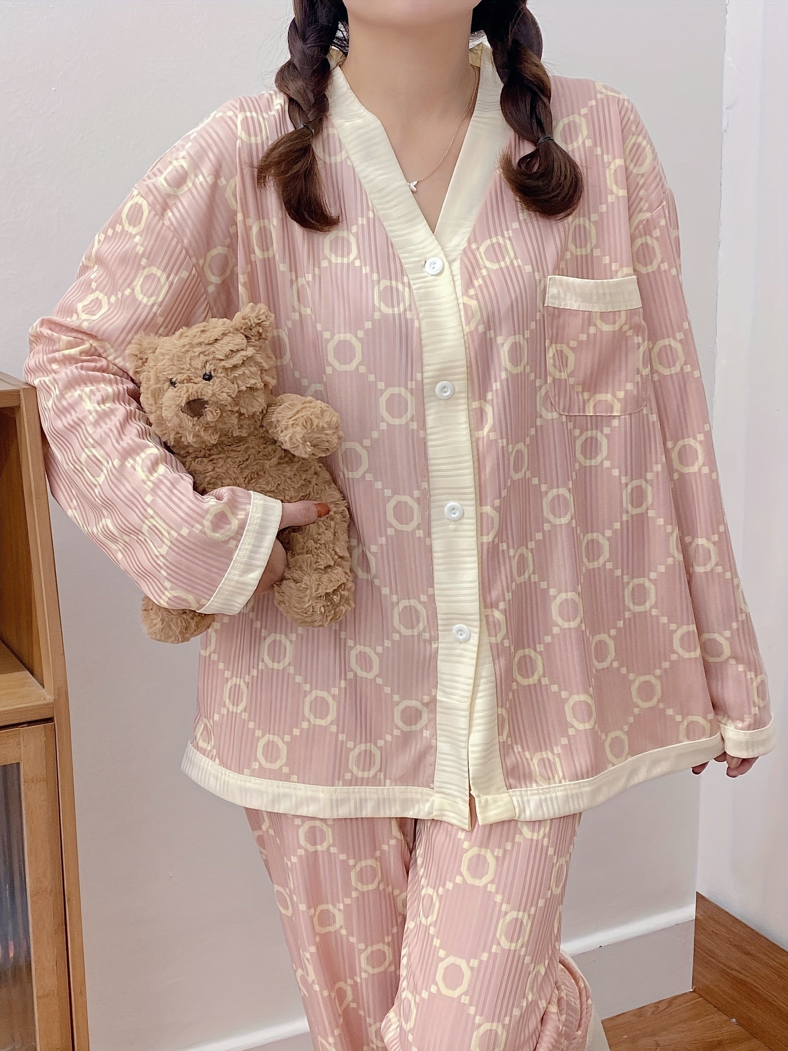 Geometric Pattern Pajama Set Long Sleeve & Elastic Waistband Pants