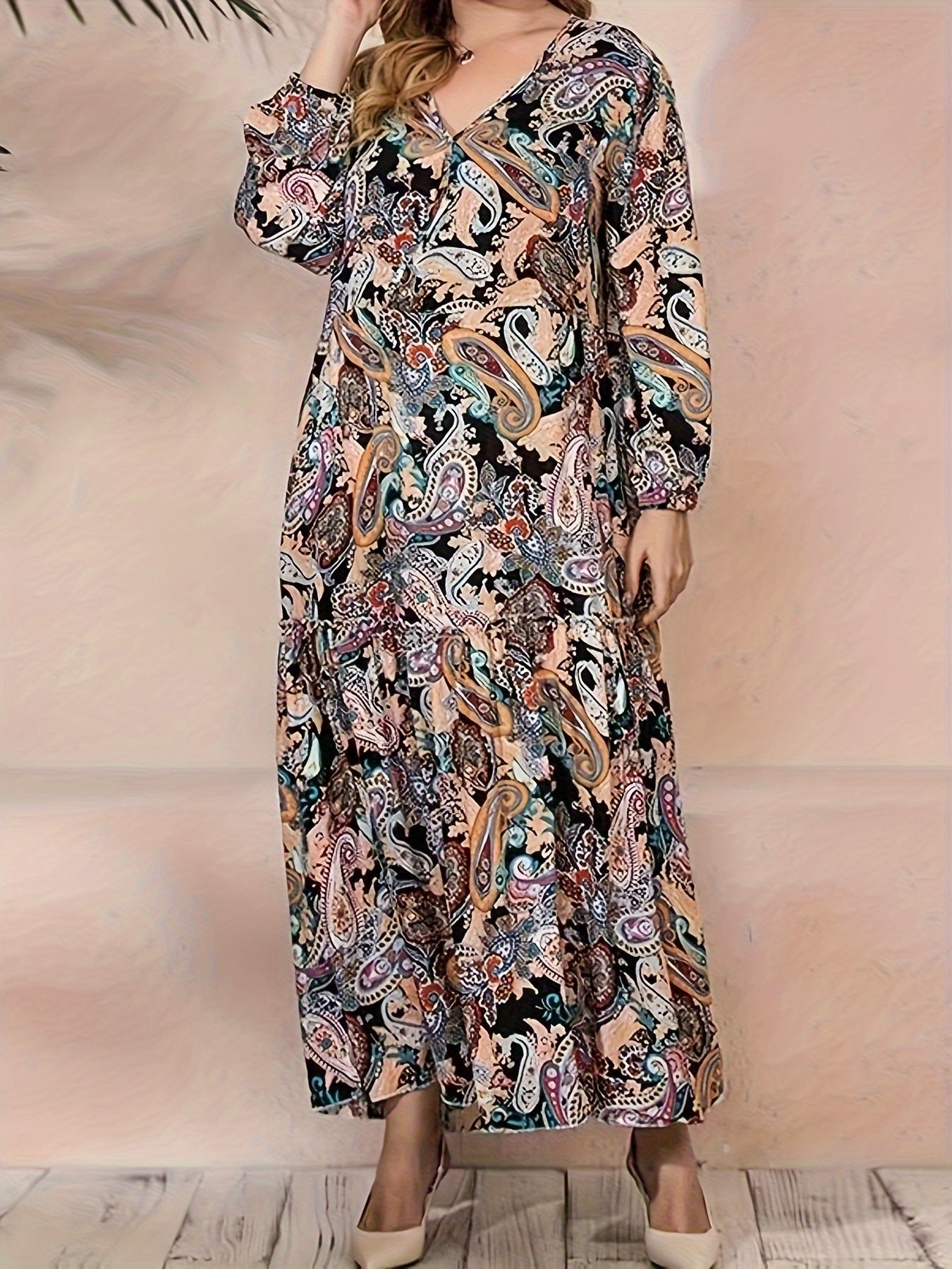  Women's Paisley Print V Neck Maxi Dress