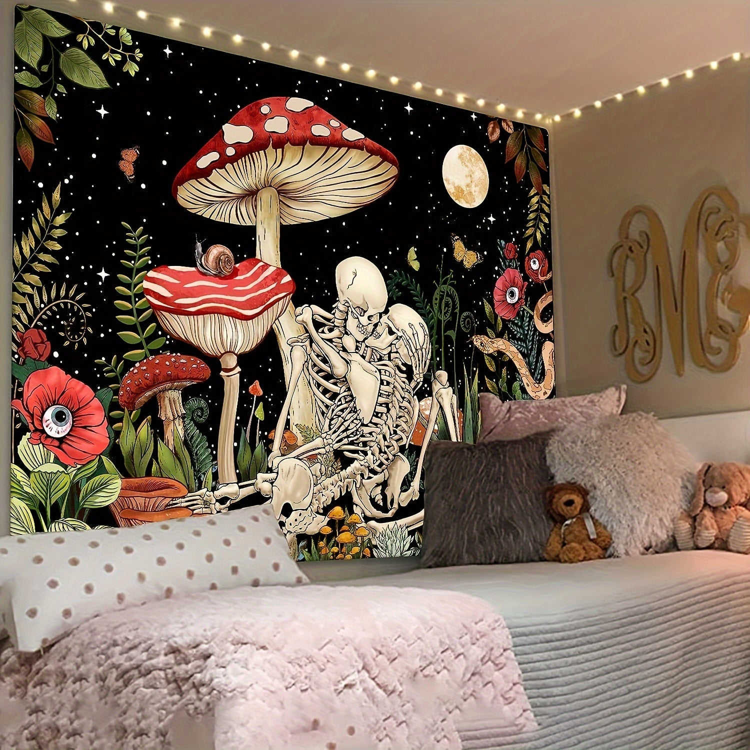 Mushroom Skull Tapestry Halloween Decor