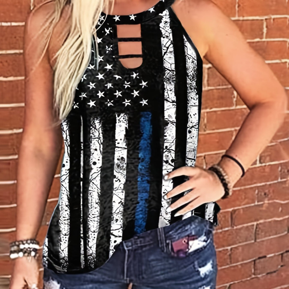  Stripe & Star Print Cut Out Round Neck Tank Top