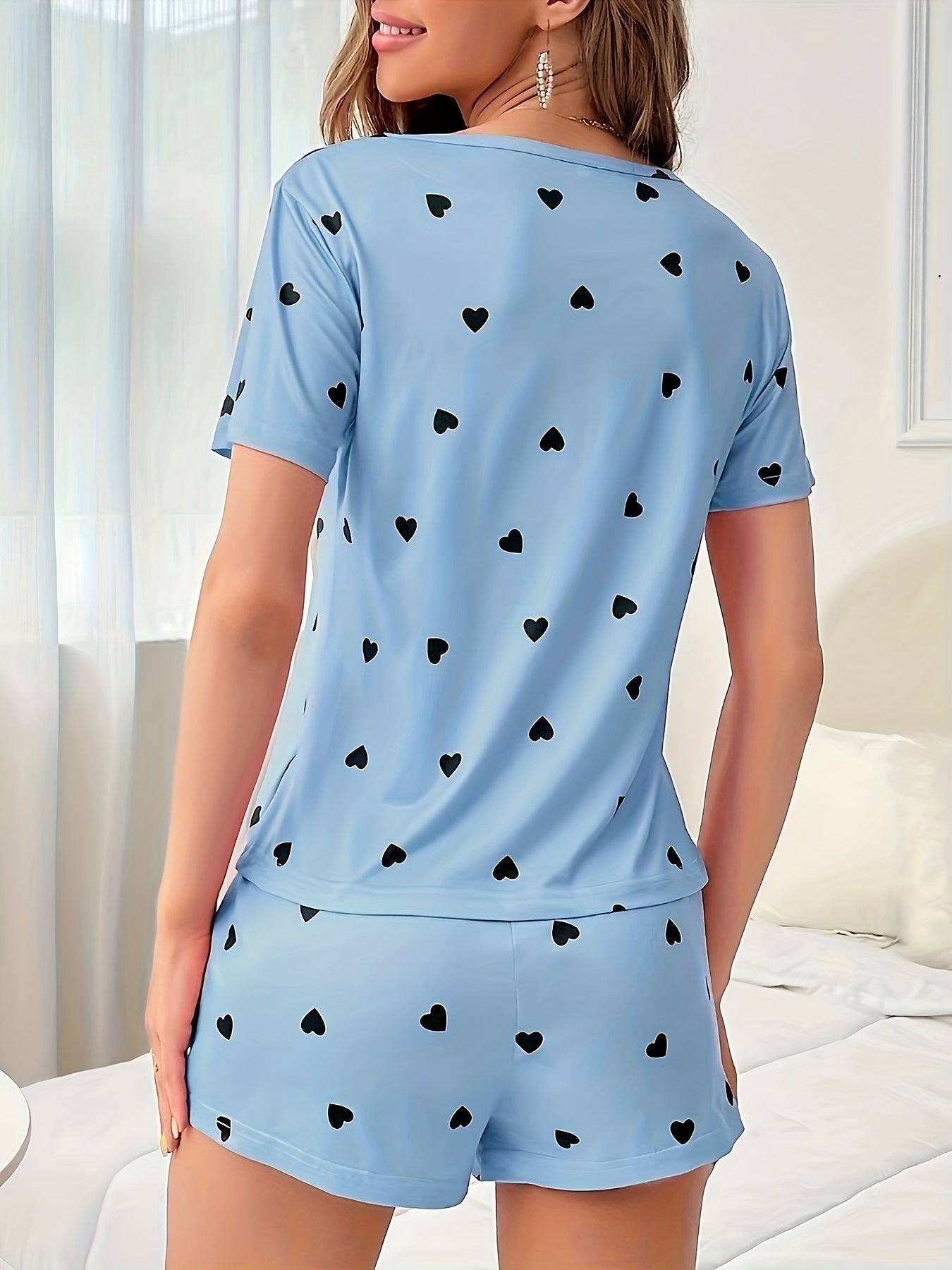 Heart Print Pajama Set Crew Neck Top & Loose Shorts Women's Loungewear