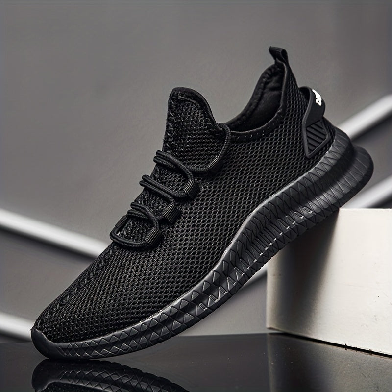 Men's Lightweight Running Shoes Outdoor Athletic Sneakers
