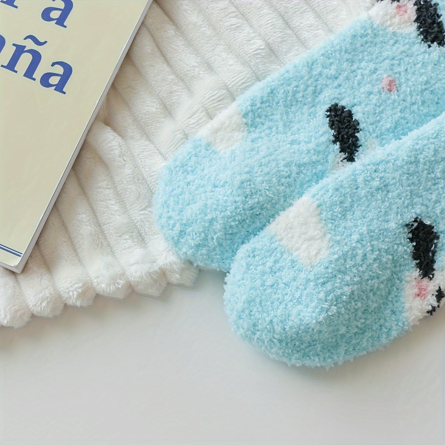 Animal Pattern Plush Socks Soft Mid Tube Socks Women's Stockings