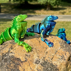 Vibrant Red 3D Printed Lizard Statue with Flexible Joints Articulated Tail