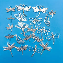 22pcs Antique Silver Insect Collection Dragonfly Charms Pendant Set