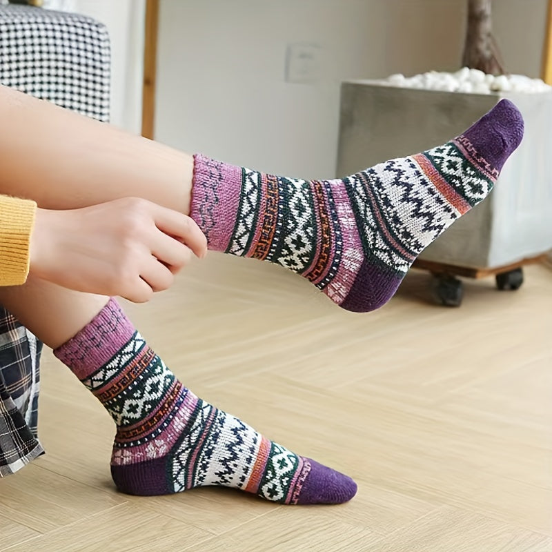 Geometric Pattern Women's Mid Tube Socks