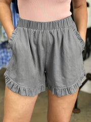  Solid Ruffle Trim Pocketed Shorts