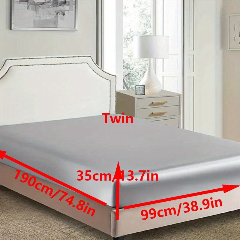 Luxuriously Soft Satin Fitted Sheet for Bedroom & Guest Room