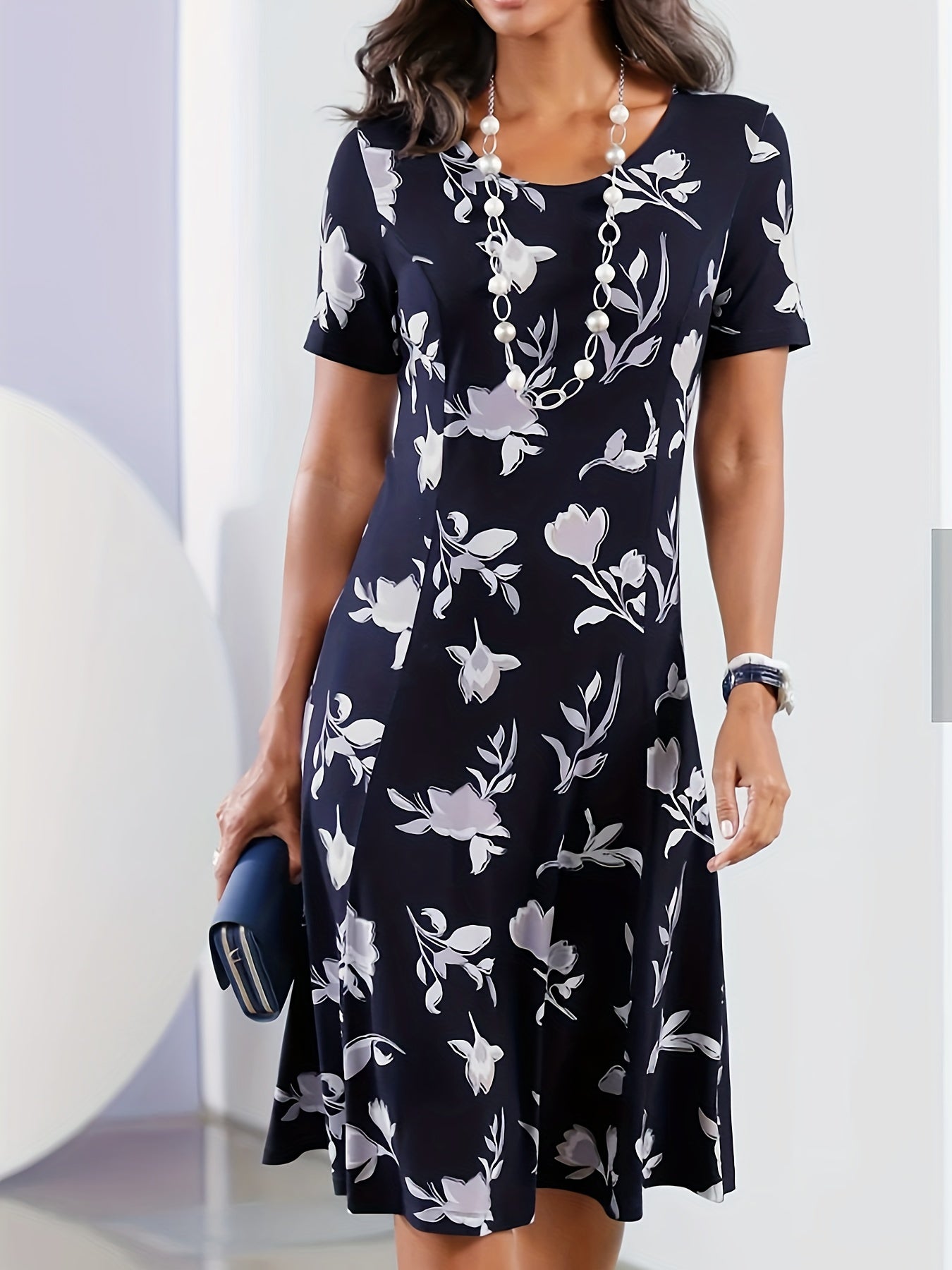  Floral Print Short Sleeve Round Neck Dress