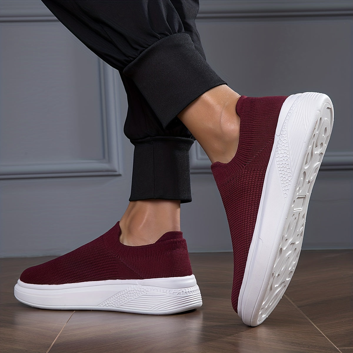 Men's Lightweight Slip-On Casual Shoes for Traveling Jogging