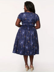  Women's Galaxy Print Cap Sleeve Stretch Pleated Dress