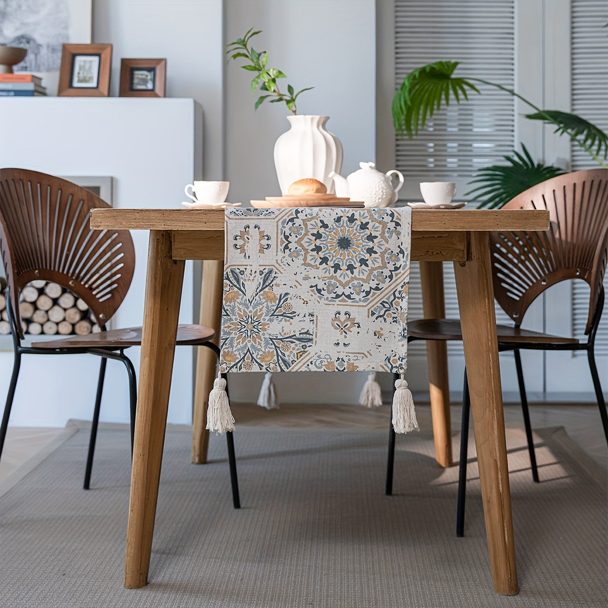 Polyester Table Runner Broken Floor Tile Pattern Tassels Printed Retro Table Cov