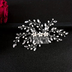 Elegant Bridal Hair Comb with Pearls and Rhinestones