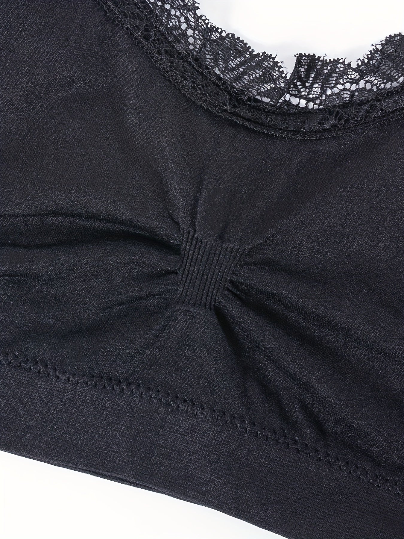  Women's Ruched Lace Trim Tee