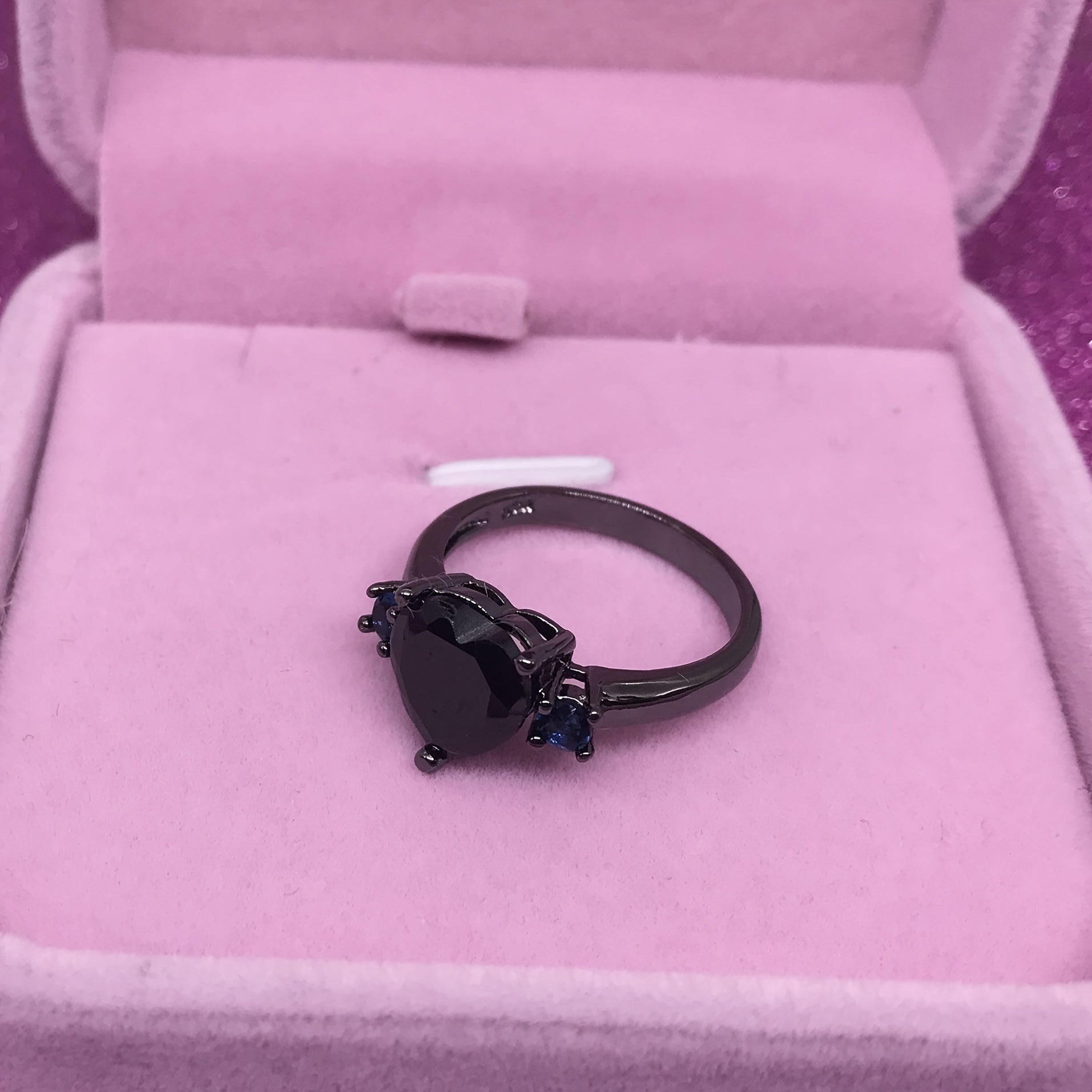 Heart shaped Zircon Couple Ring