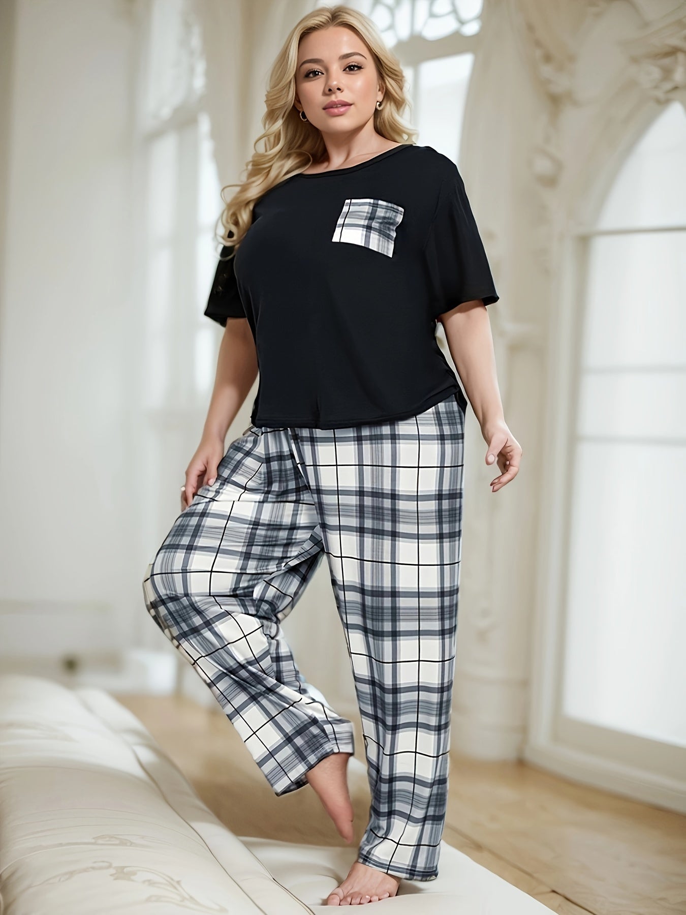  Plaid Print Tee & Pants Lounge 2 Piece Set