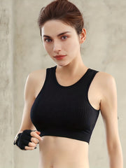 Seamless Wireless Sports Bra Cut Out Design
