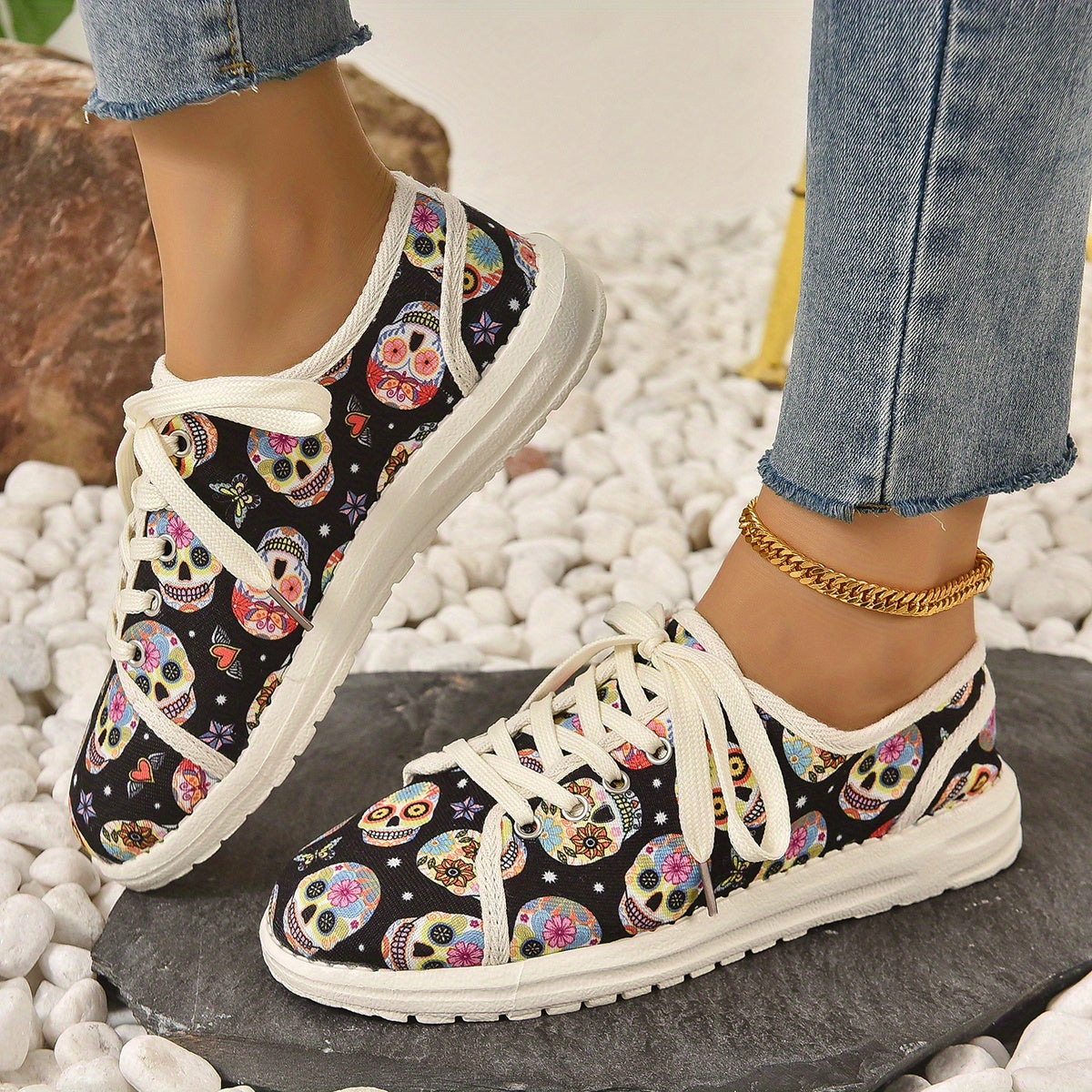 Colorful Skull Graphic Sneakers Lace Up Flat Canvas Shoes