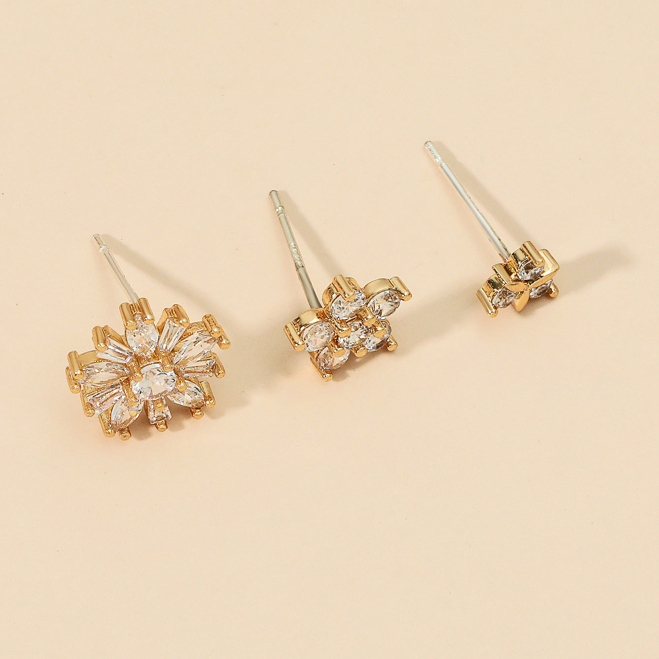 Star Leaf Flower Pearl Zircon Stud Earrings for One Ear