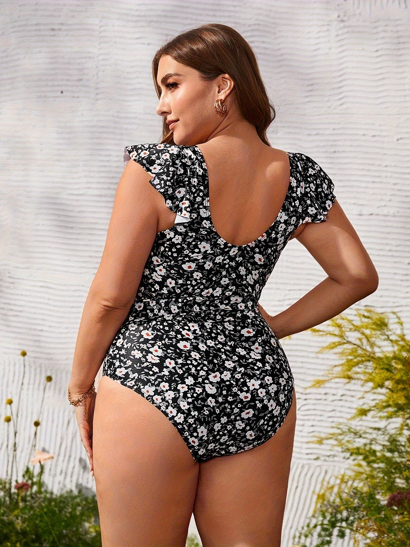  Ditsy Floral Print Ruffle Trim One Piece Swimsuit