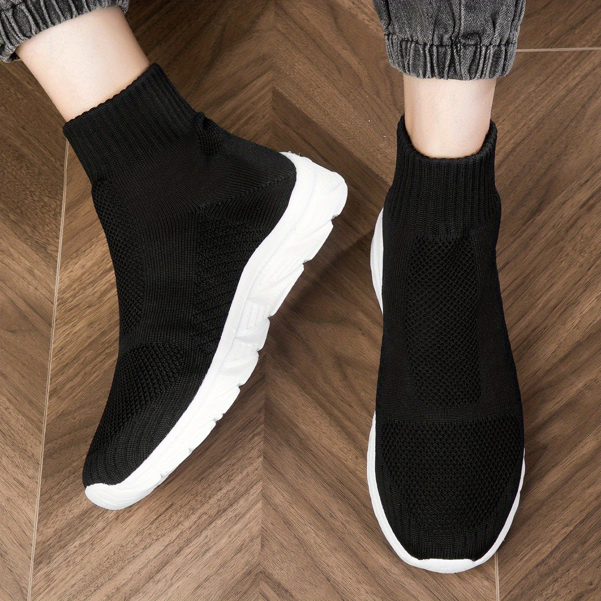 Men's Lightweight Slip On Casual Shoes For Walking Jogging