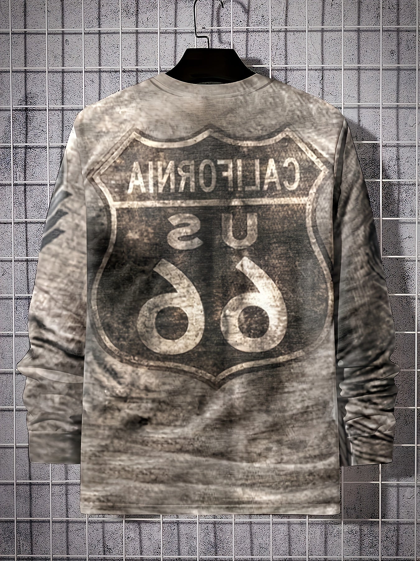 Men's Digital Number 66 Print Slim T Shirt
