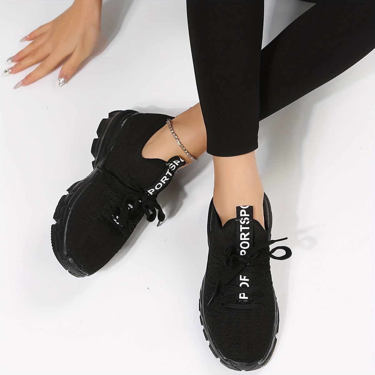 Women's Mesh Sneakers Low Lace Up Round Toe Non slip Shoes