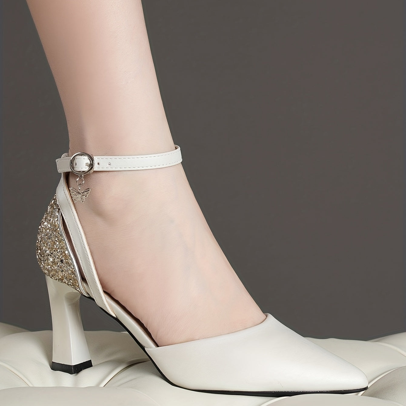 Women's Ankle Strap Chunky Heels Pointed Toe Pumps