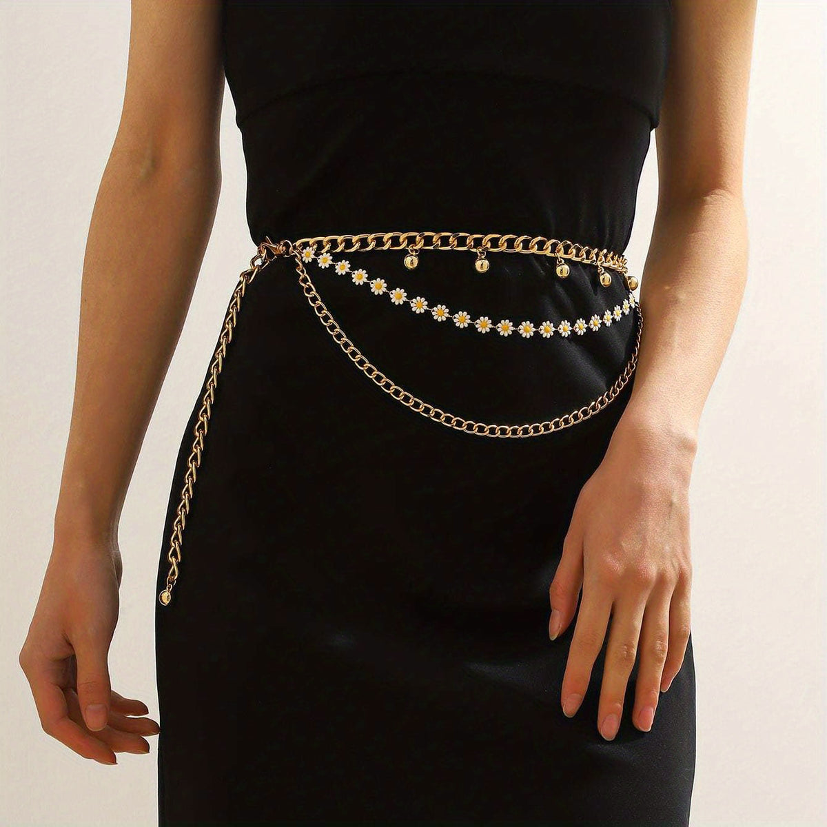 Daisy Layered Waist Chain Vintage Pendant Golden Tassel Metal Chain Belt